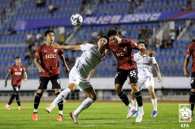 부천FC1995가 19일 부산구덕운동장에서 열린 부산 아이파크와의 코리아컵 16강전에서 승부차기 끝에 승리하며 8강에 진출했다./대한축구협회 제공