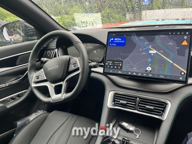 BYD 씨라이언 6 DM-i 1열. /심지원 기자