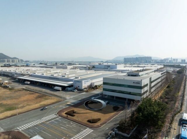르노코리아 부산공장 전경. /르노코리아