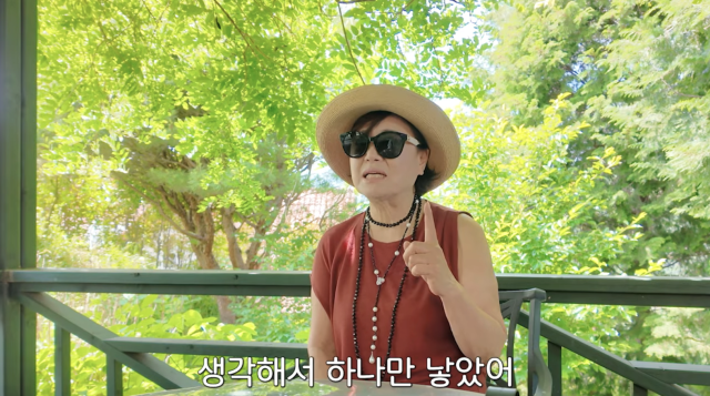 박원숙이 자신의 결혼 생활을 돌아보며 세월이 흐른 뒤 깨닫게 된 결혼과 출산에 대한 생각을 솔직하게 털어놨다. / 유튜브 채널 '박원숙채널'