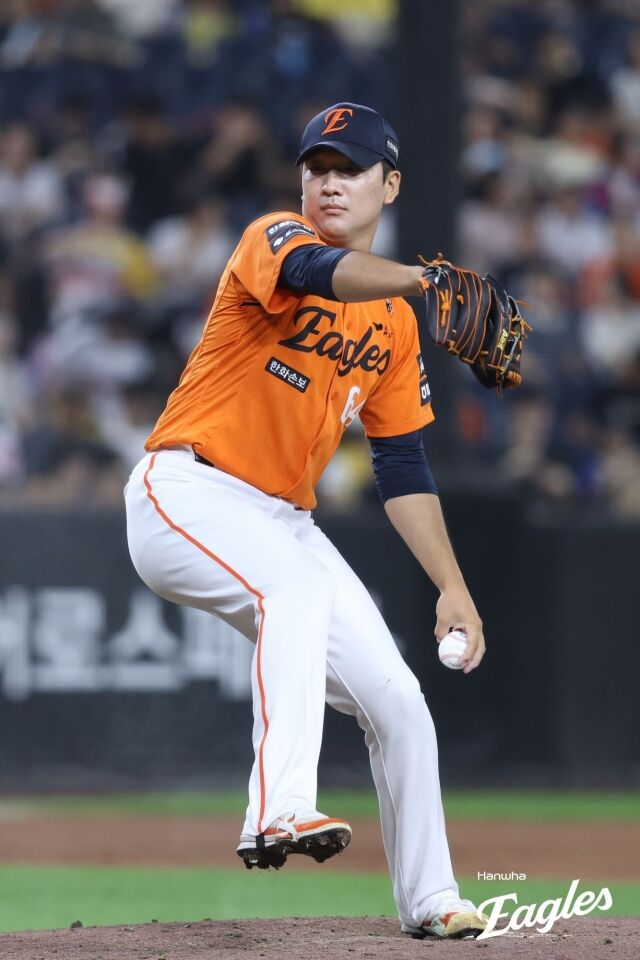 한화 이글스 권민규가 21일 대전 한화생명볼파크에서 열린 LG 트윈스전에서 공을 던지고 있다./한화 이글스 제공
