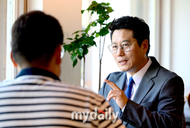 박한동 회장이 대학축구의 가능성에 대해서 설명하고 있다. /합천군민체육공원=유진형 기자