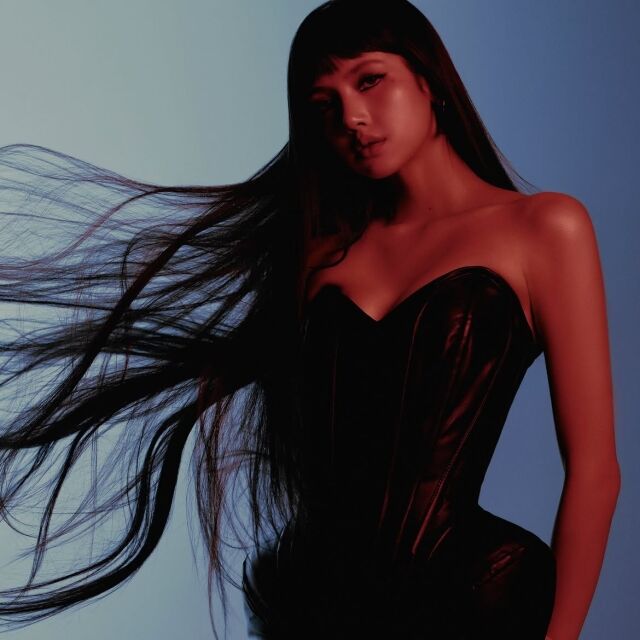 그룹 블랙핑크 리사 / 소셜미디어