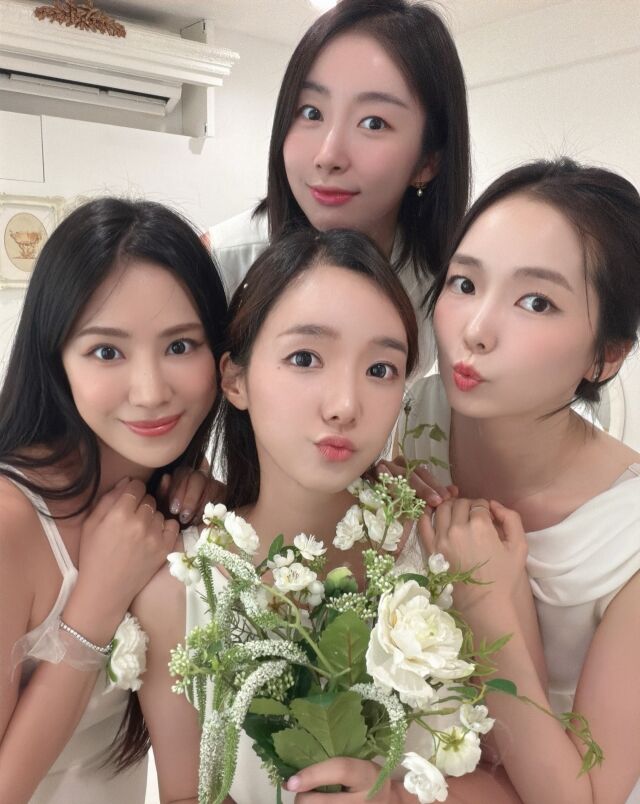 / 민희 SNS