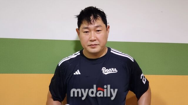 양의지가 8월 25일 수원 KT 위즈파크에서 열린 KT 위즈전 수훈 선수 인터뷰를 하고 있다./수원=김경현 기자