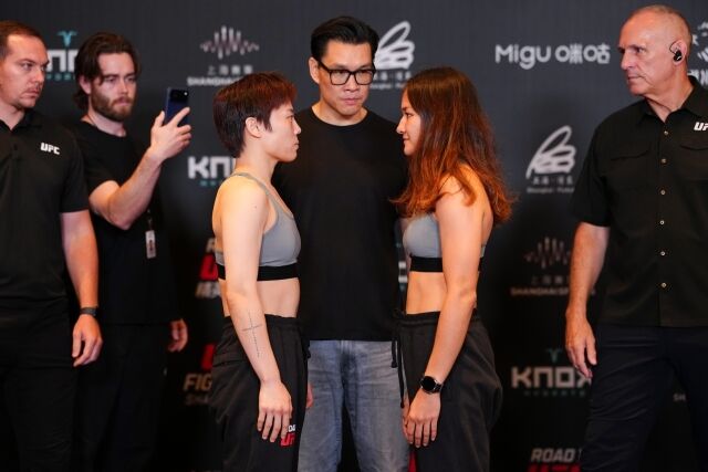 페이스 오프 하는 박보현(왼쪽에서 세 번째). /UFC 제공