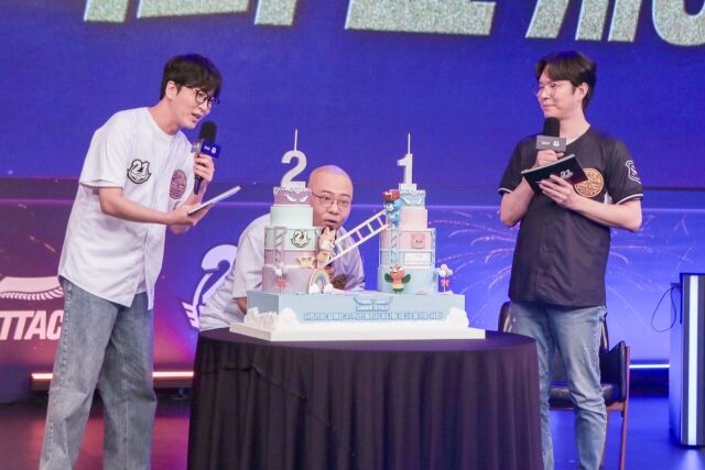 서든어택 21주년 기념 케이크. /넥슨