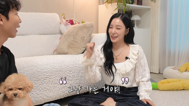 티파니 / 유튜브 채널 '원샷한솔'