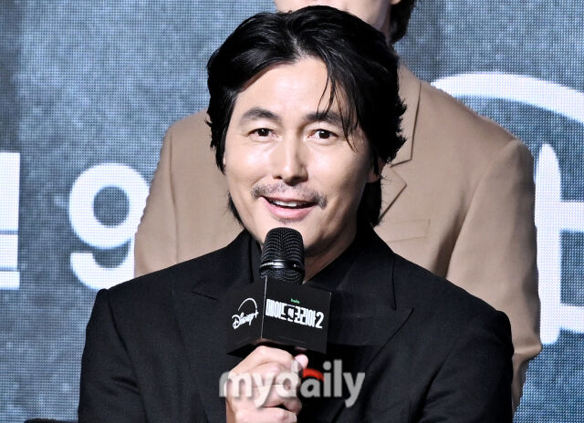 배우 정우성이 2일 오전 서울 여의도 콘래드호텔에서 진행된 디즈니플러스 '메이드 인 코리아 시즌2' 제작발표회에서 이야기를 하고 있다. / 송일섭 기자 andlyu@mydaily.co.kr