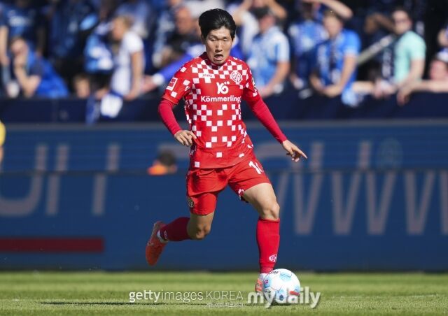2일 팁스블라뎃 보도에 따르면 홍현석이 미트윌란으로 임대 이적한다. 드리블을 하고 있는 홍현석./게티이미지코리아