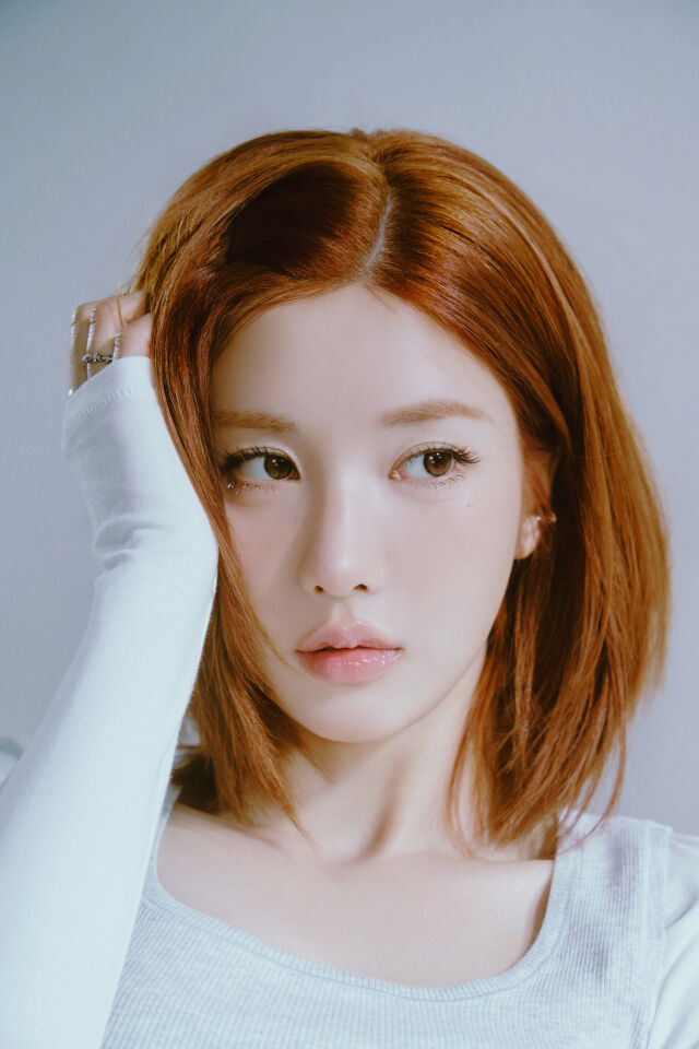 권은비 / RBW