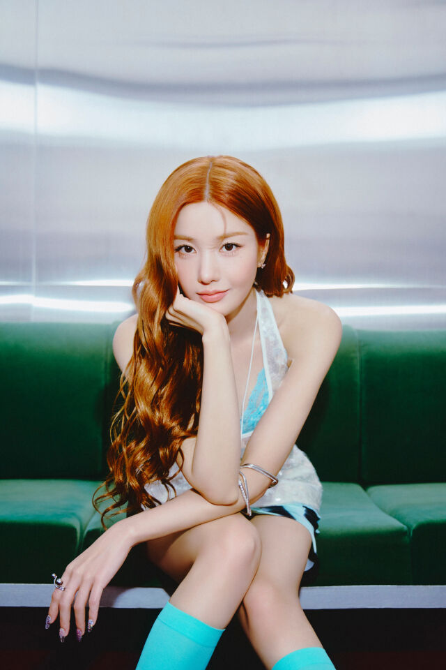 권은비 / RBW