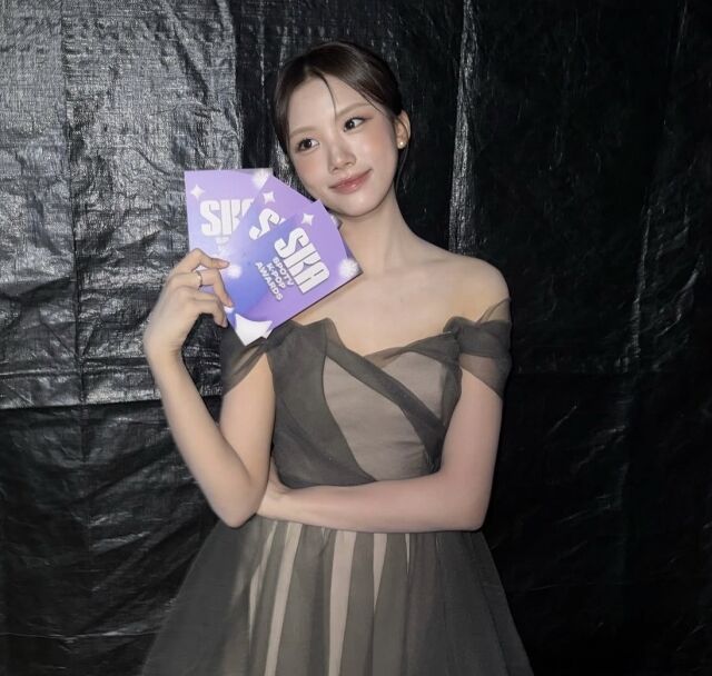 재시 /소셜미디어