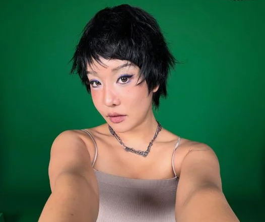 랄랄/소셜미디어
