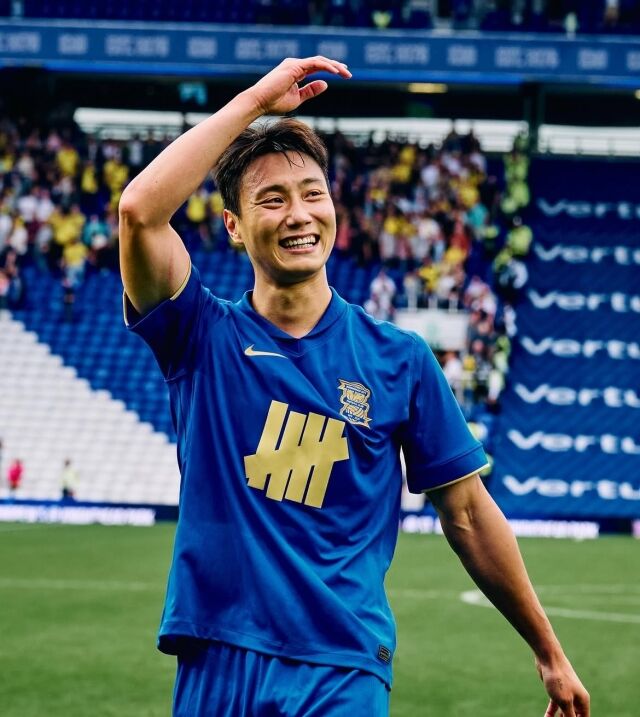 백승호가 12일 프라이드 파크 스타디움에서 열린 2026-27시즌 잉글랜드풋볼리그(EFL) 챔피언십 7라운드 더비 카운티와의 원정 경기에서 결승골을 터뜨리며 승리를 이끌었다./백승호 SNS 제공
