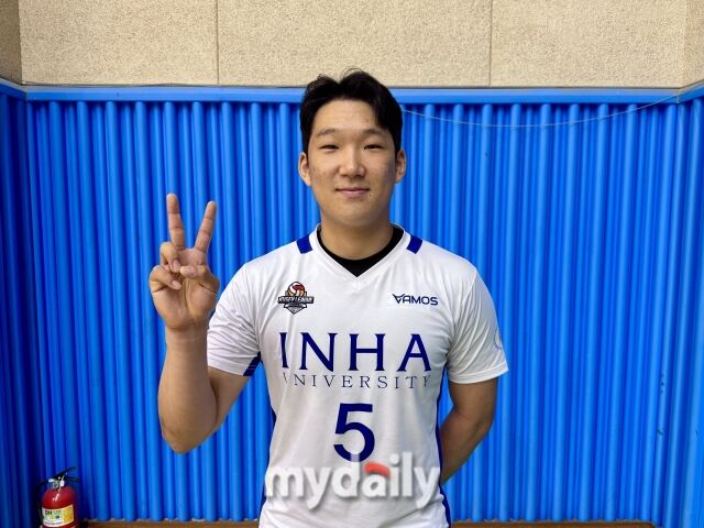 '여오현의 아들' 여광우도 아버지의 뒤를 따라 현재 인하대 리베로로 꿈을 키워가고 있다./마이데일리