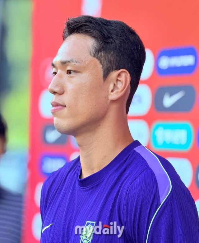 로베르토 모레노 임시 감독이 지휘하는 대한민국 축구대표팀에 승선한 오세훈이 21일 충청남도 천안에 위치한 코리아풋볼파크에서 취재진과 인터뷰를 진행했다./코리아풋볼파크=최병진 기자