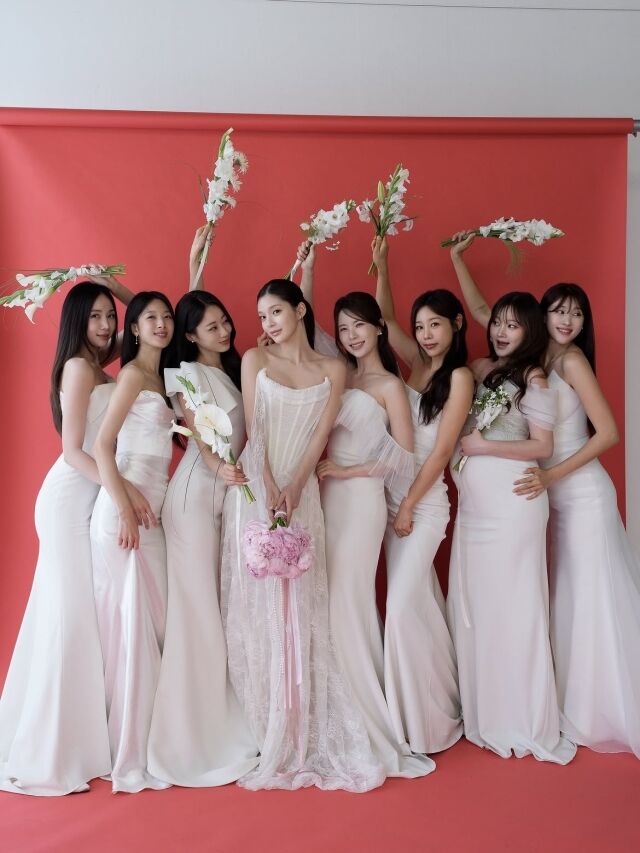 조가빈 웨딩 촬영 때 한자리에 모인 그룹 나인뮤지스./조가빈 인스타그램
