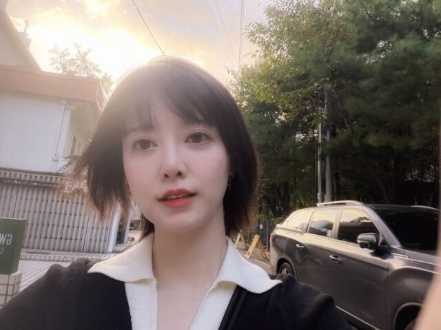 구혜선이 직접 완성한 파격적인 헤어스타일에 만족감을 드러냈다. / 구혜선 SNS