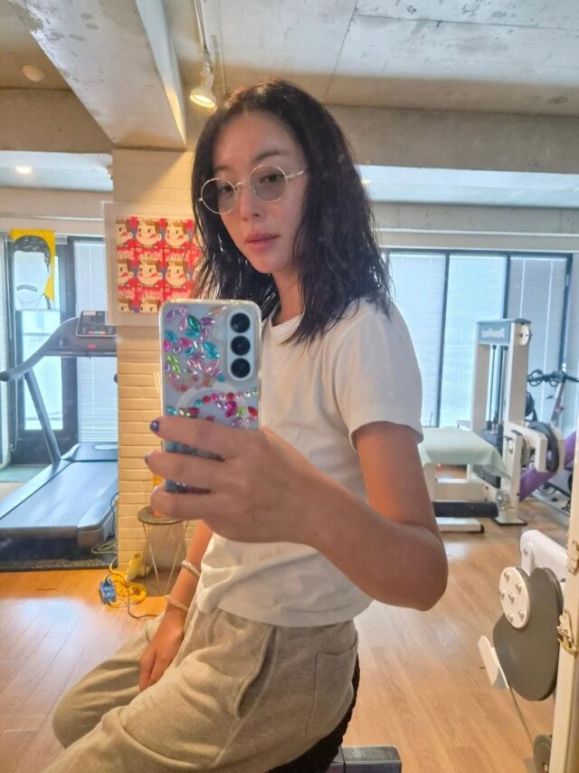/ 황정음 SNS