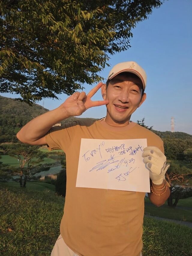 김창열이 약 30년 전 자신의 욕설로 상처를 받았다는 누리꾼에게 사과한 가운데, 비슷한 경험담이 잇따라 등장하자 직접 심경을 전했다. / 김창열 SNS