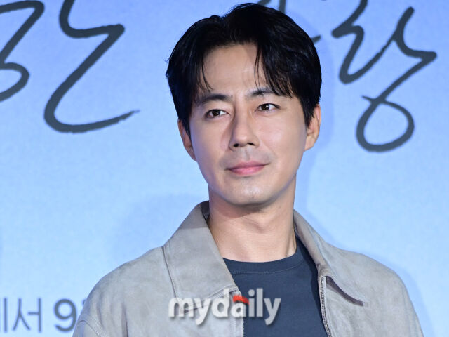 조인성이 연예인 병에 걸렸었다고 고백했다. / 마이데일리