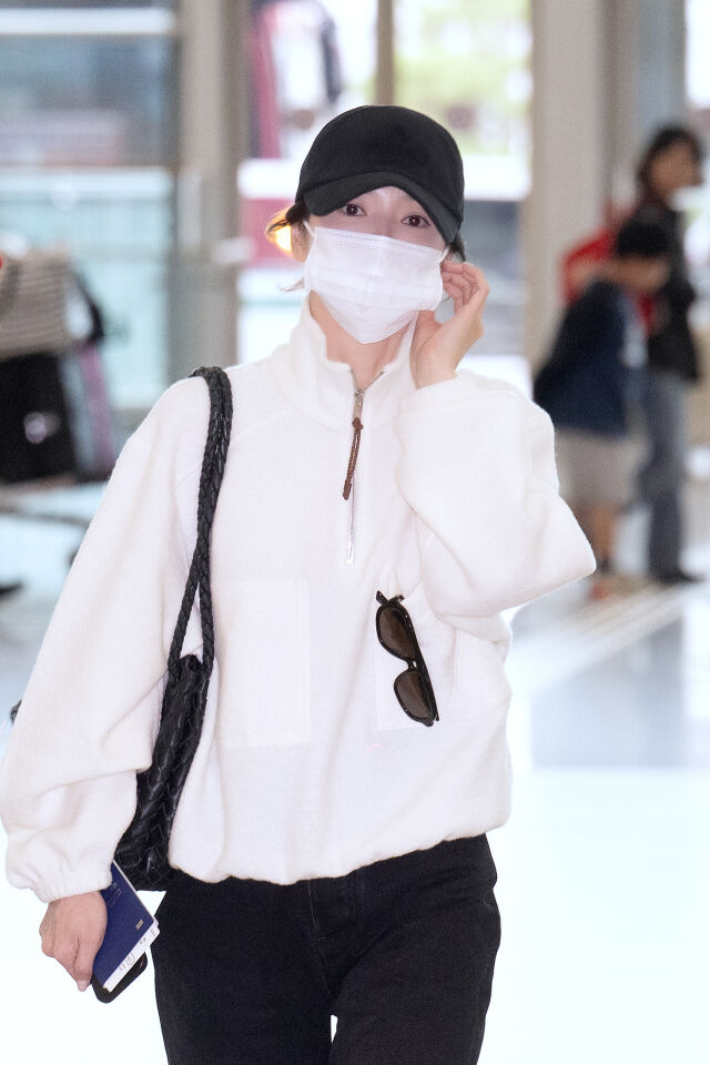 송혜교./보테가베네타
