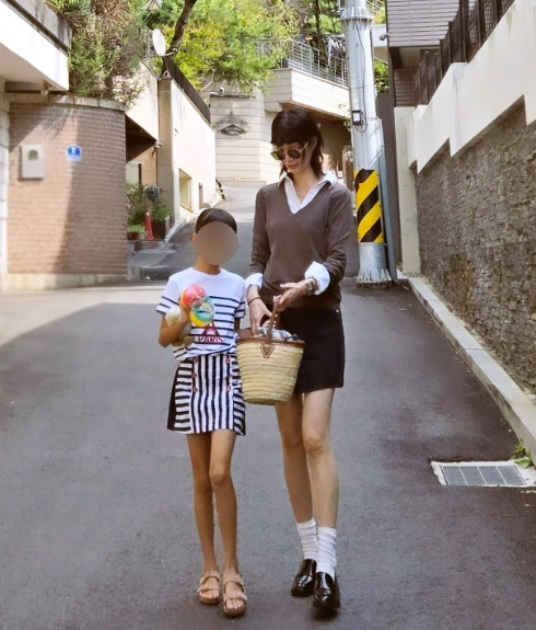 모델 송경아와 딸./송경아 인스타그램