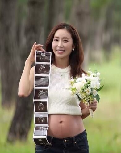 배우 한다감이 앤 헤서웨이의 만삭 룩을 오마주한 스타일링으로 눈길을 사로잡는다. / KBS 2TV '슈돌'