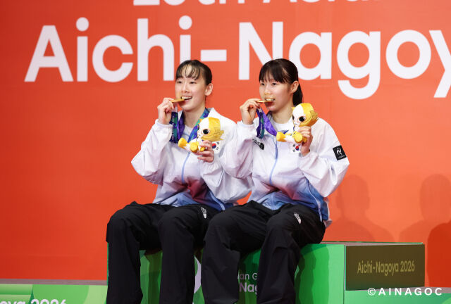 2026 아이치-나고야 아시안게임 배드민턴 여자 복식 금메달을 딴 이소희-백하나./2026 아이치-나고야 아시안게임 조직위 제공