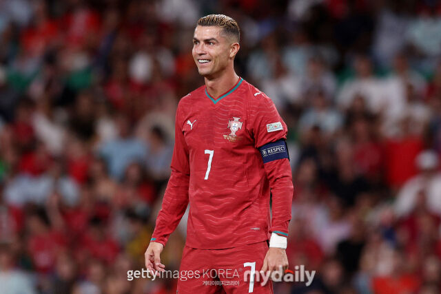 포르투갈 대표팀의 호날두가 웨일스와의 2026-27시즌 UEFA 네이션스리그 경기에 선발 출전했다./게티이미지코리아