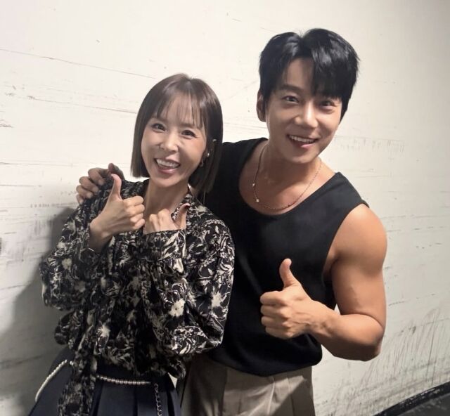 신지(왼쪽)와 황치열/소셜미디어