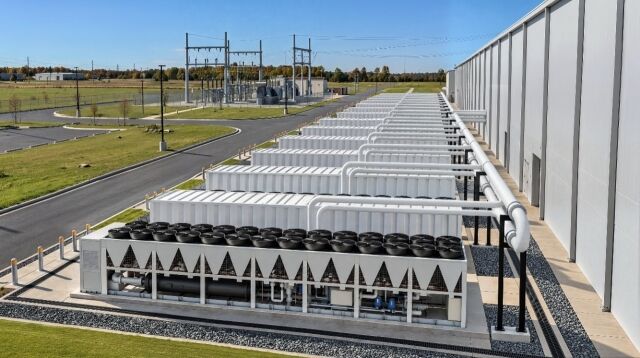 LG전자의 고성능 칠러 등 냉각 솔루션이 적용된 가상의 AI데이터센터. /LG전자