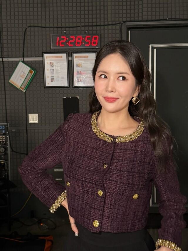 장영란이 빡빡한 촬영 일정을 소화한 뒤 식사 도중 잠이 들 정도로 지친 근황을 전했다. / 장영란 SNS