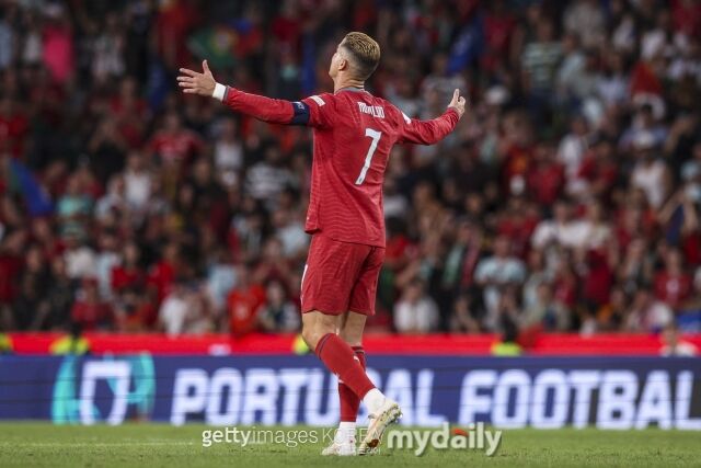 크리스티아누 호날두가 2026년 9월 25일 스포르팅 리스본에서 열린 웨일스와의 유럽축구연맹(UEFA) 네이션스리그(UNL) A 4조 1라운드 경기에 출전하고 있다./게티이미지코리아