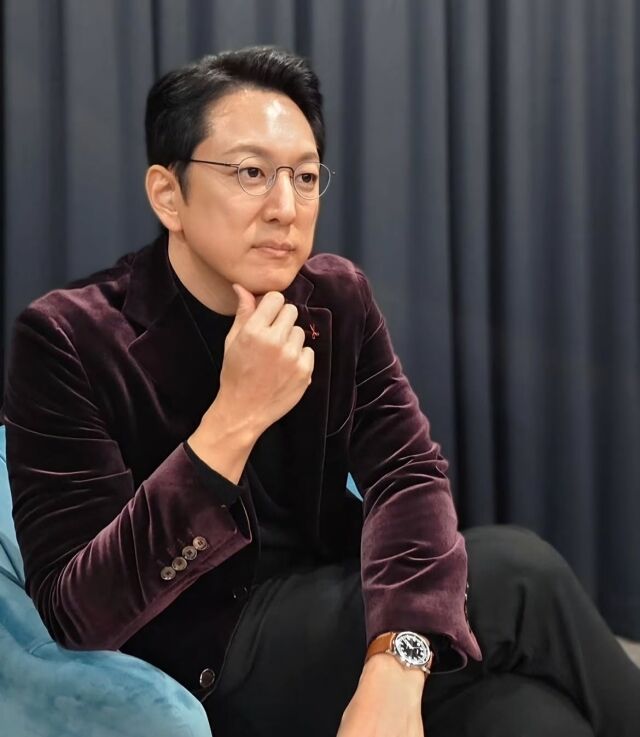 한석준이 캐나다 체류 중 주차해둔 렌터카가 파손되는 뺑소니 피해를 입었다. / 한석준 SNS