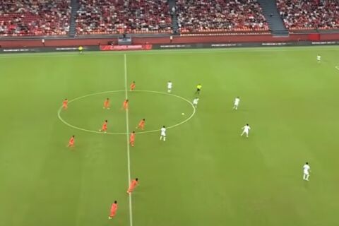 'UCL 우승' 이강인 전 소속팀 전술 베낀 중국, 자국에서도 조롱&hellip;'경기 시작부터 망했다'