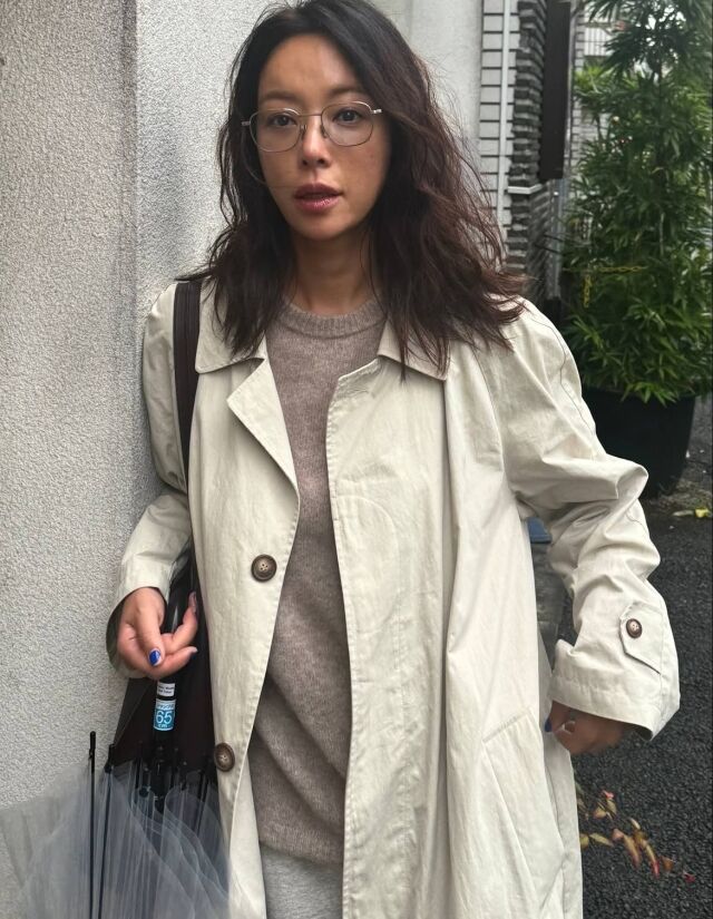 황정음이 시간을 되돌릴 수 있다면 결혼 전으로 돌아가고 싶다는 솔직한 마음을 털어놨다. / 황정음 SNS