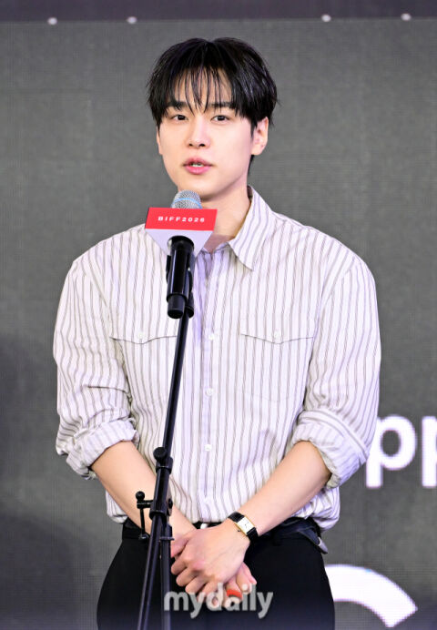 [MD포토] '최종면접' 강유석, 많은 관심 부탁드립니다!