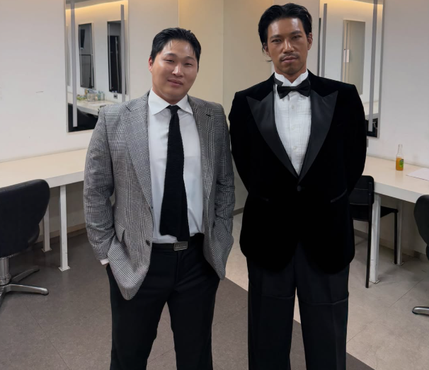 래퍼 겸 배우 스윙스가 지난 8일 자신의 SNS에 "김민 선배님 초 잘생기시고 멋지심"이라는 글과 함께 배우 김민과 찍은 사진을 공개했다. /스윙스 소셜미디어
