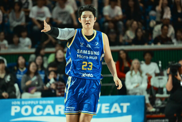 이규태가 손짓을 하고 있다./KBL 제공