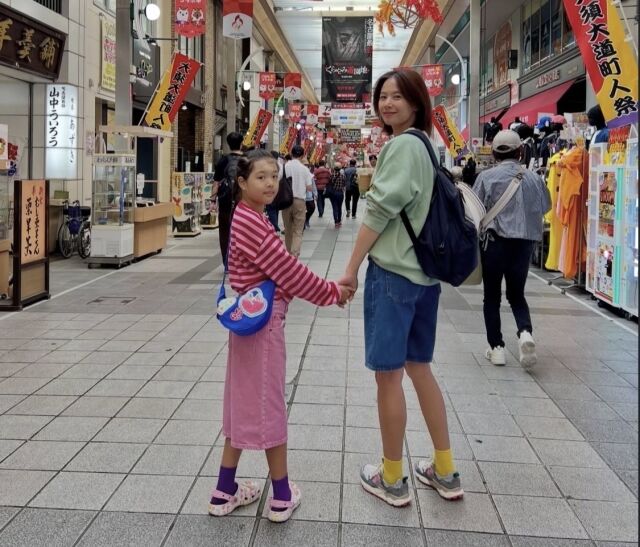 이로아(왼쪽)와 조윤희 /소셜미디어