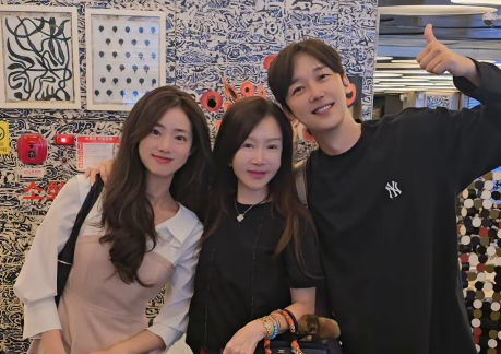 한은서, 박준금, 윤종훈./박준금 인스타그램