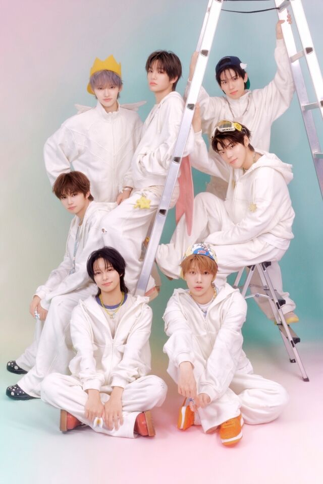 유어즈 / 피나클엔터테인먼트