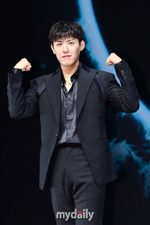 [MD포토] 박우진 '강한 남자'