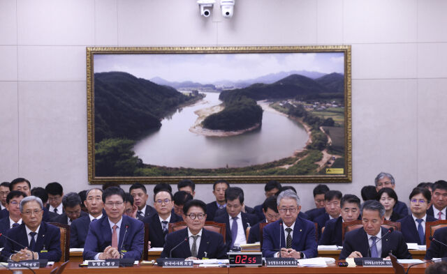 16일 오전 서울 여의도 국회에서 농림축산식품해양수산위 국정감사가 열리고 있다. /뉴시스