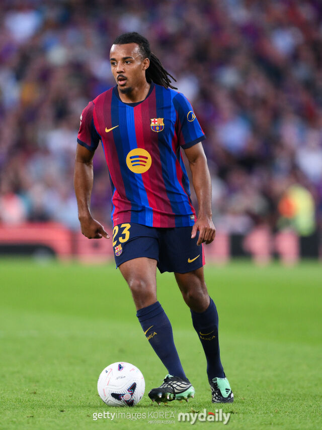 영국 '스포츠바이블'에 따르면 맨체스터 유나이티드가 쥘 쿤데(바르셀로나)를 노리고 있다./게티이미지코리아