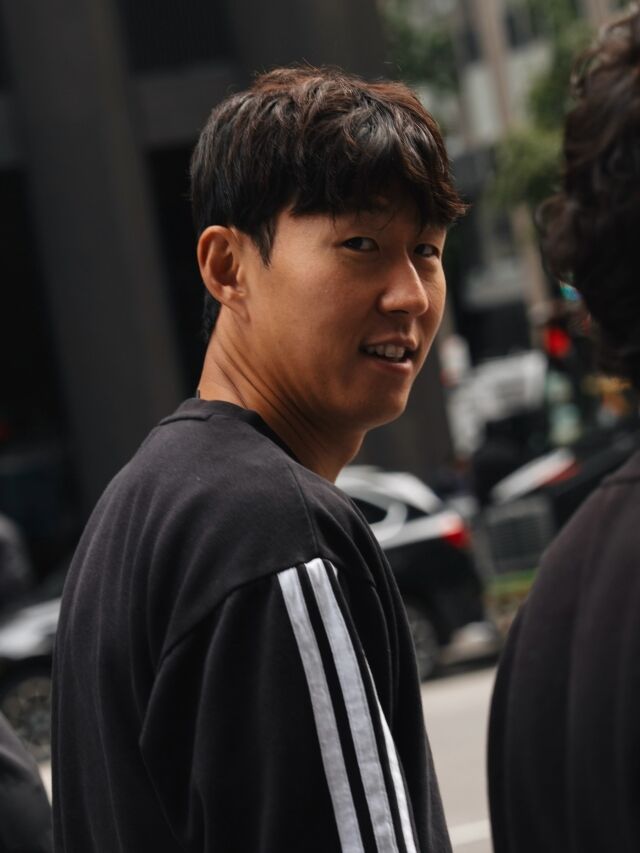 18일 뉴욕시티FC와의 원정 경기를 앞두고 시내를 돌아다니고 있는 손흥민./LA FC 제공