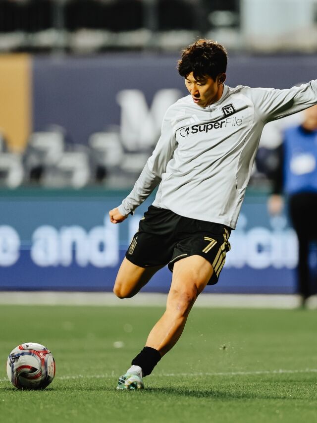 손흥민이 18일 시티 필드에서 열린 뉴욕시티FC와의 원정 경기를 앞두고 워밍업하고 있다./LA FC 제공