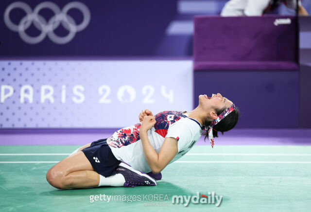 2024 파리 올림픽에서 우승을 확정한 뒤 포효하는 안세영. /게티이미지코리아